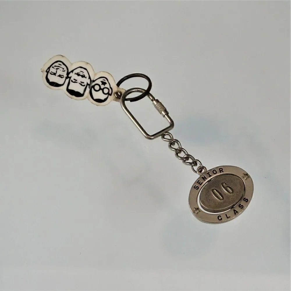 Senior Class 06 Key Fob Key Chain Keyring Swivel Silver Tone